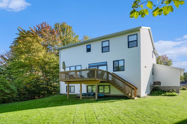 17943 Spring Oak Drive, Spring Lake, MI 49456