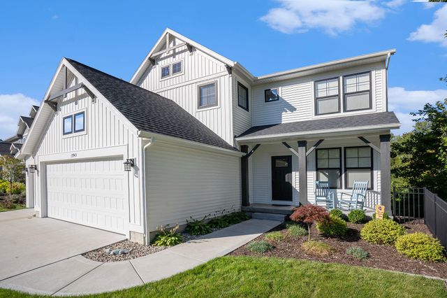 17943 Spring Oak Drive, Spring Lake, MI 49456