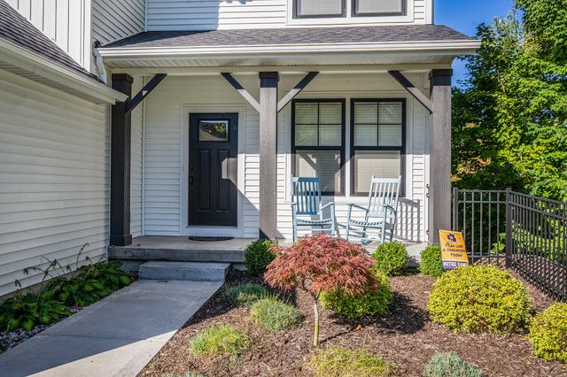 17943 Spring Oak Drive, Spring Lake, MI 49456