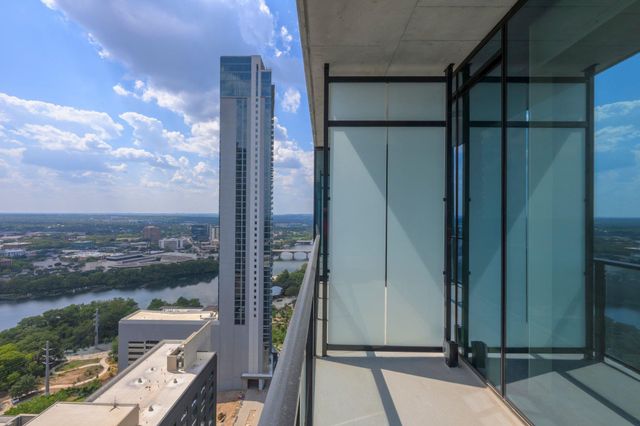 610 Davis ST 2803, Austin, TX 78701