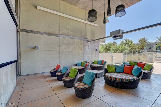 353 East Bonneville Avenue 727, Las Vegas, NV 89101