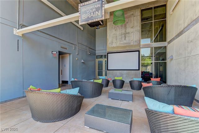 353 East Bonneville Avenue 727, Las Vegas, NV 89101