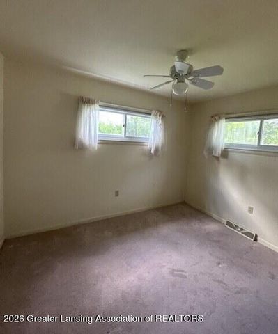 1920 Hall Street, Holt, MI 48842
