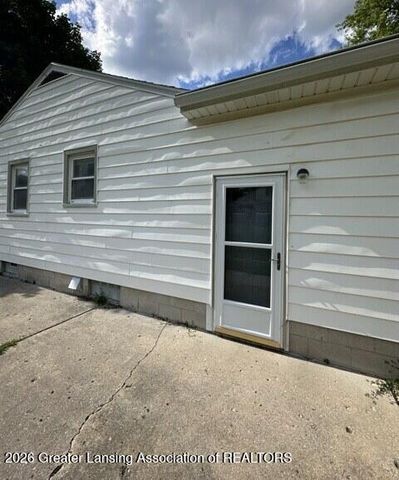 1920 Hall Street, Holt, MI 48842