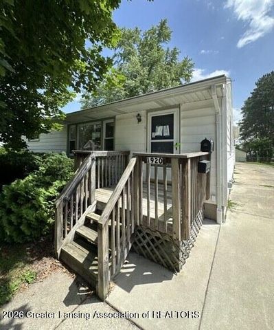 1920 Hall Street, Holt, MI 48842