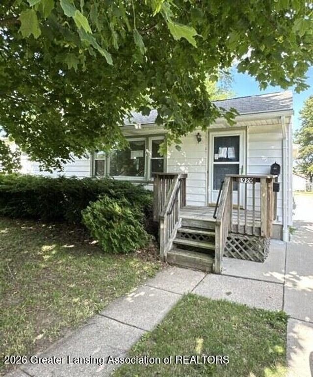 1920 Hall Street, Holt, MI 48842