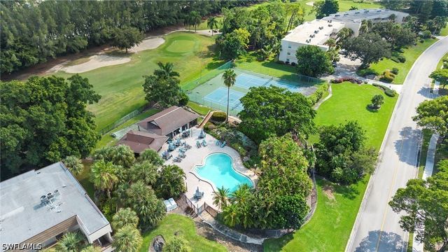 499 Forest Lakes BLVD 201, Naples, FL 34105