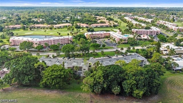 499 Forest Lakes BLVD 201, Naples, FL 34105