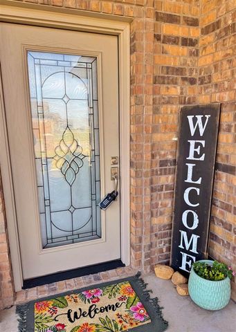 104 Elm Ave, Cache, OK 73527