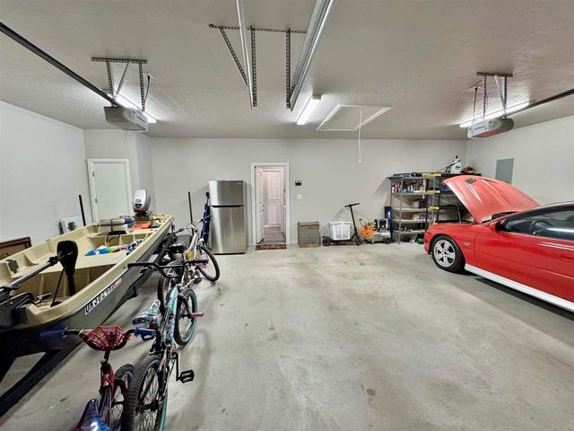 104 Elm Ave, Cache, OK 73527