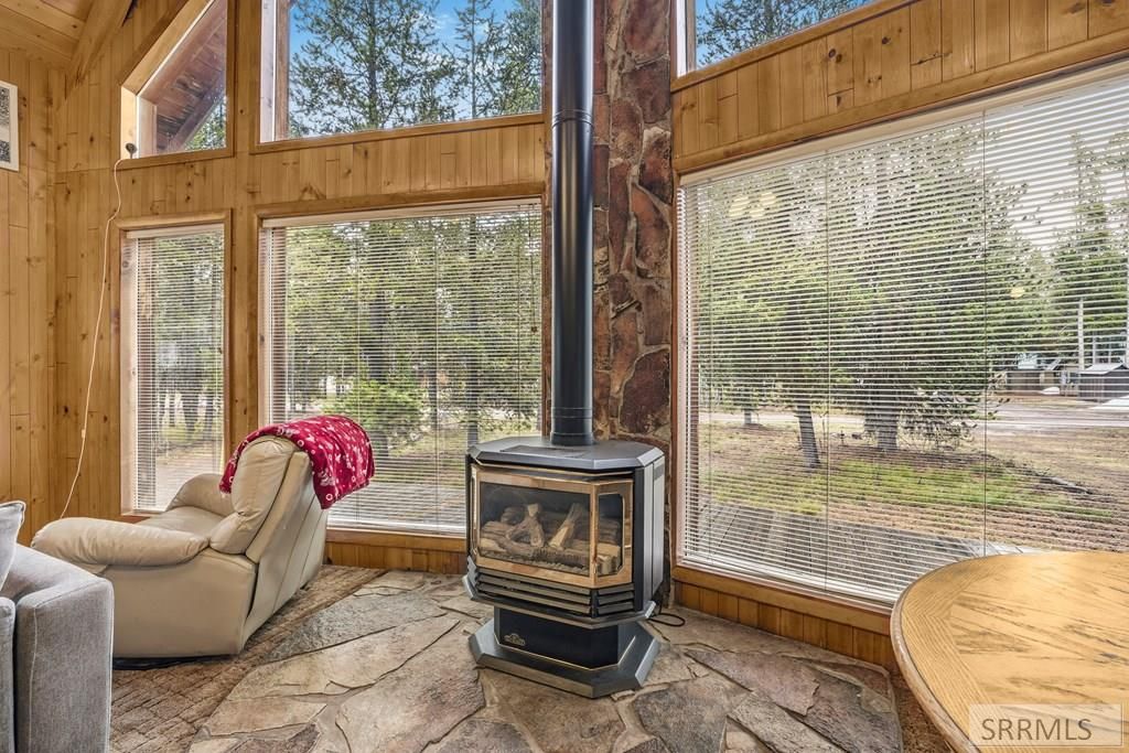 Image 9 of property listing at 4259 Luke Lane, Island Park, ID 83429