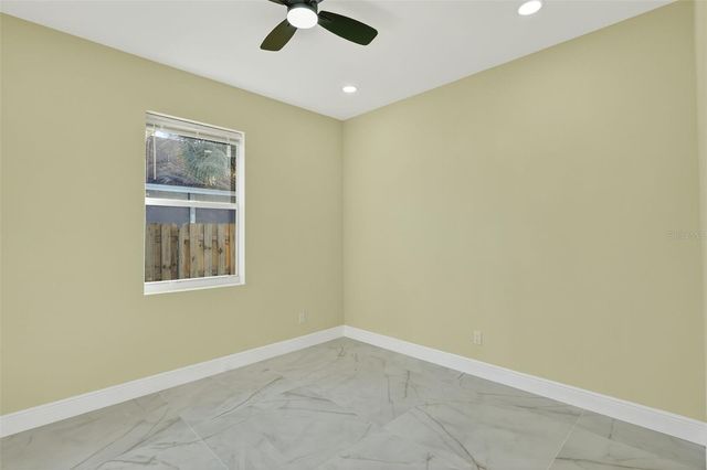 4248 26TH AVENUE, Vero Beach, FL 32967