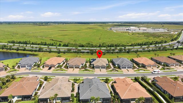 10068 MORNING MIST LANE, Sarasota, FL 34241