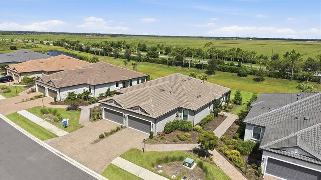 10068 MORNING MIST LANE, Sarasota, FL 34241