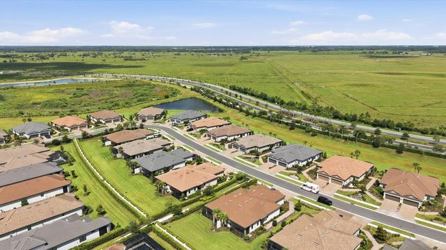 10068 MORNING MIST LANE, Sarasota, FL 34241