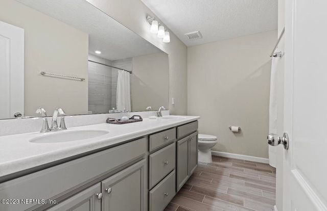 1682 POTTSBURG POINT Drive, Jacksonville, FL 32207