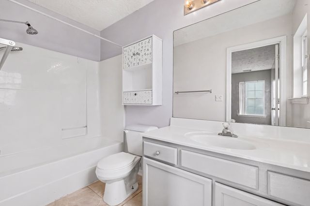 810 Keith Dr, La Vergne, TN 37086