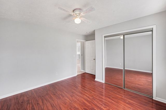 810 Keith Dr, La Vergne, TN 37086