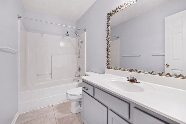 810 Keith Dr, La Vergne, TN 37086
