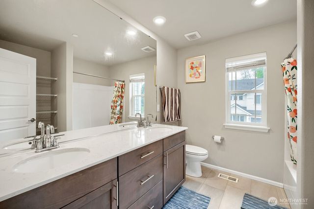 17326 129th Avenue E, Puyallup, WA 98374