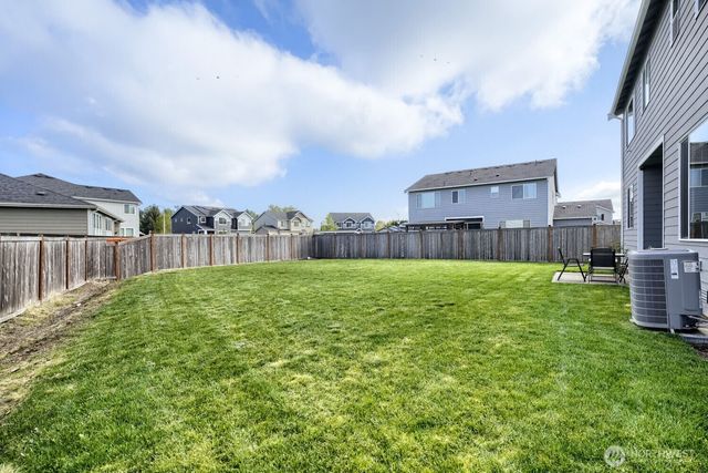 17326 129th Avenue E, Puyallup, WA 98374