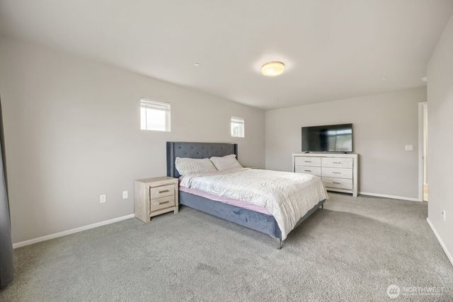 17326 129th Avenue E, Puyallup, WA 98374