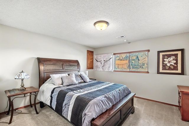 2535 N Sandstone St, Andover, KS 67002