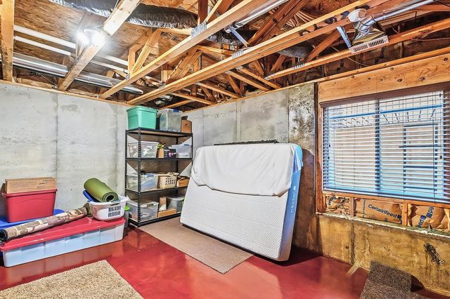 2535 N Sandstone St, Andover, KS 67002