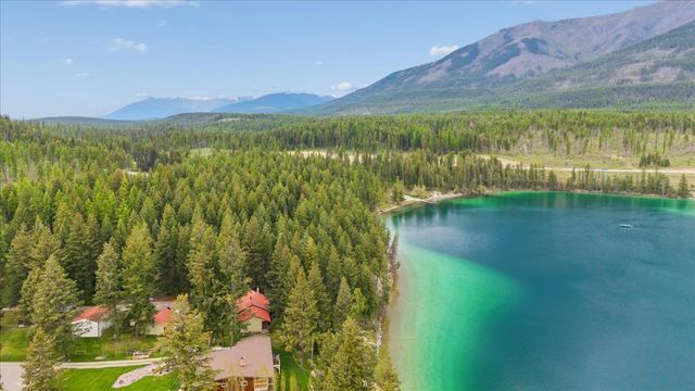 56 Quiet Lane, Trego, MT 59934