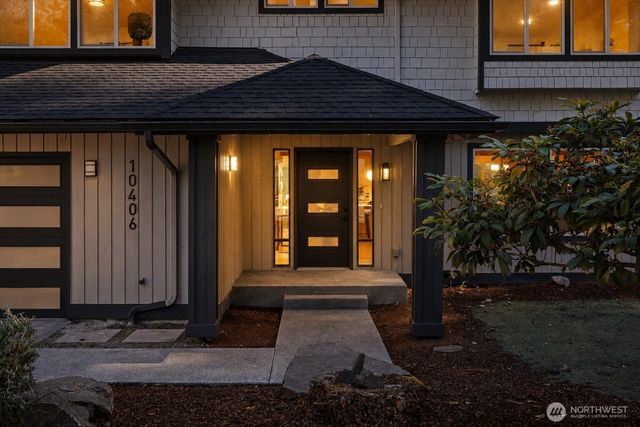 10406 115th Place NE, Kirkland, WA 98033