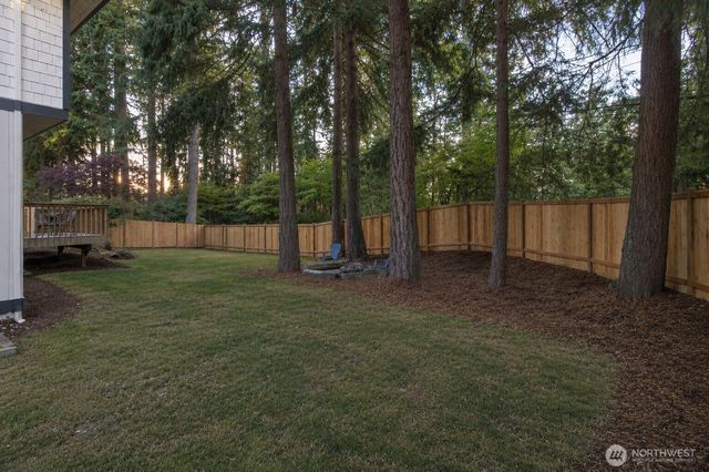 10406 115th Place NE, Kirkland, WA 98033