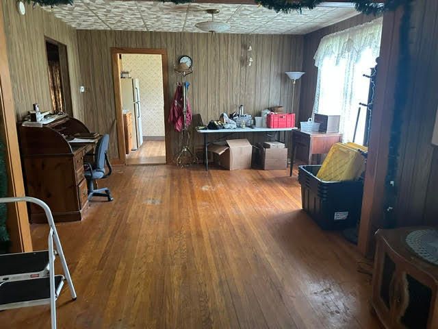 644 Douglas Avenue, Calumet City, IL 60409