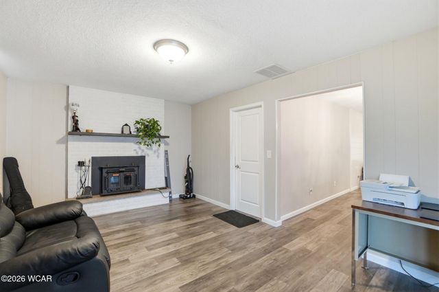 613 Meadowbrook Drive, Lima, OH 45801