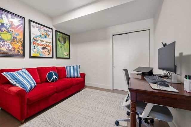 121 Portland St 603, Boston, MA 02114