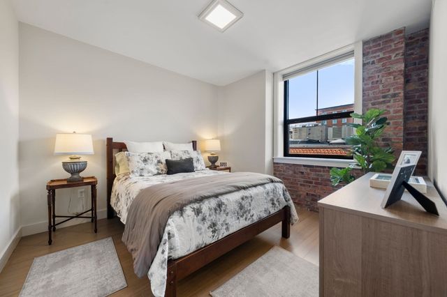 121 Portland St 603, Boston, MA 02114