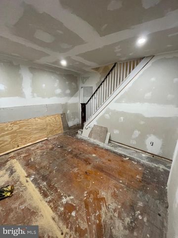 321 E 9TH ST, Wilmington, DE 19801