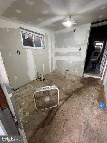 321 E 9TH ST, Wilmington, DE 19801