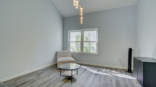 10 Starlight Ct, New Brunswick City, NJ 08901