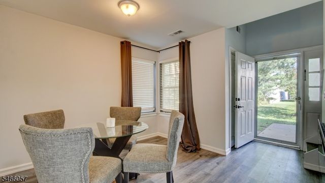 10 Starlight Ct, New Brunswick City, NJ 08901