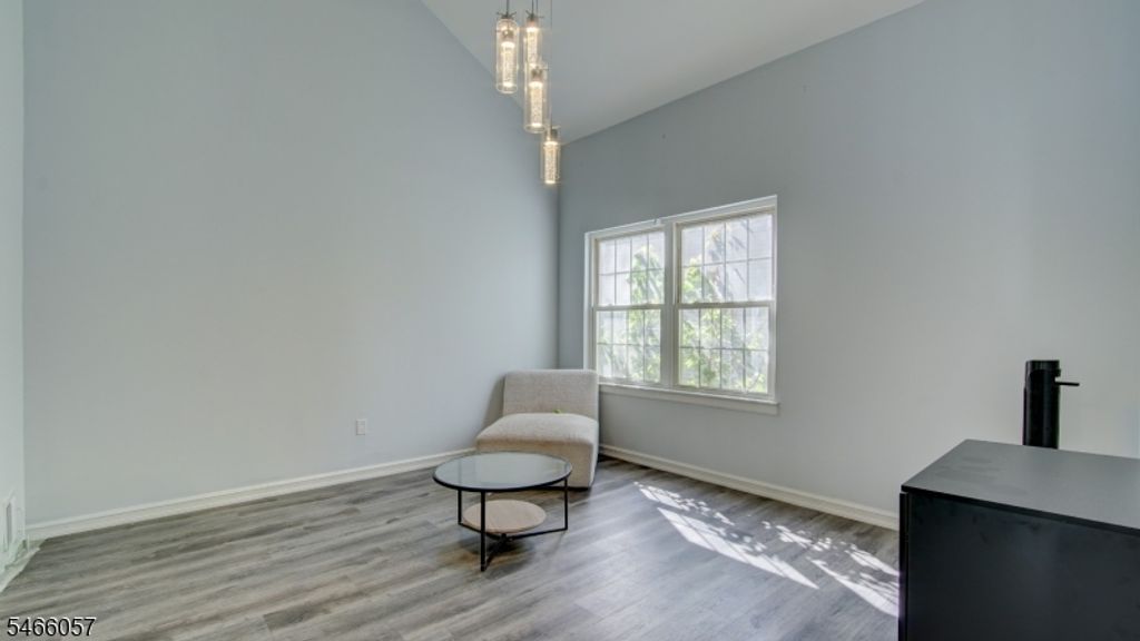 10 Starlight Ct, New Brunswick City, NJ 08901 — photo 4