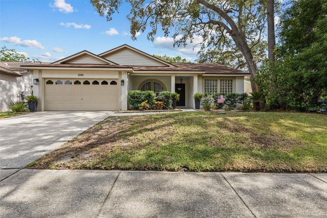 1090 ROLLING OAKS AVENUE, Tarpon Springs, FL 34689
