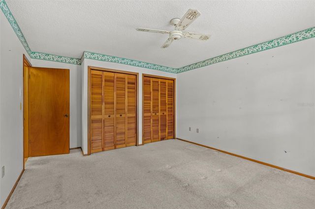 1090 ROLLING OAKS AVENUE, Tarpon Springs, FL 34689