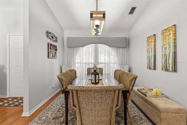 1090 ROLLING OAKS AVENUE, Tarpon Springs, FL 34689