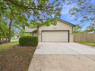 6560 N Tarrytown St, Park City, KS 67219