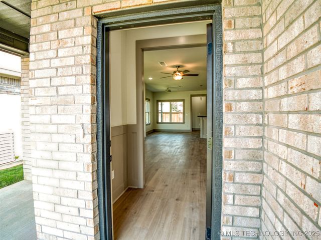 212 Cottonwood Street, Calera, OK 74730