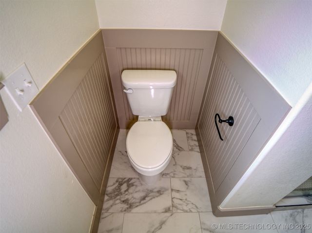 212 Cottonwood Street, Calera, OK 74730