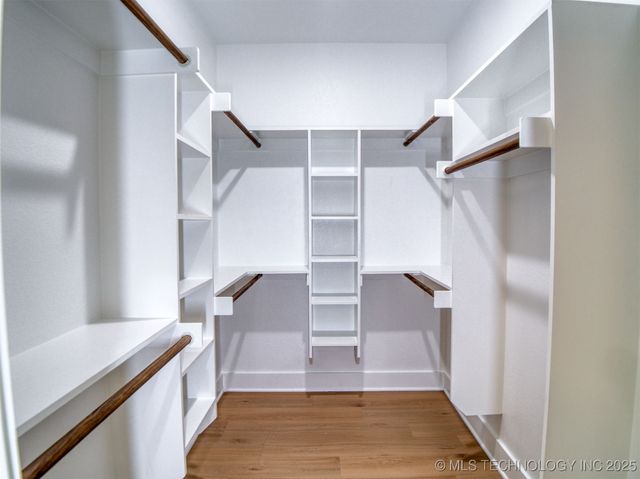 212 Cottonwood Street, Calera, OK 74730