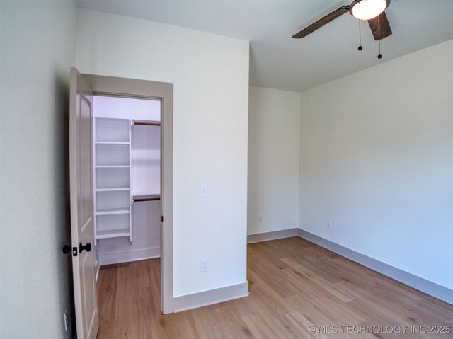 212 Cottonwood Street, Calera, OK 74730