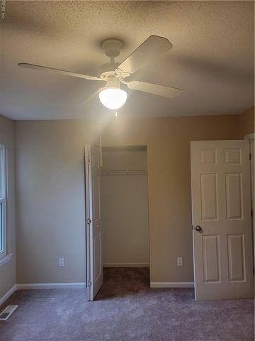 1125 Snowbird LN, Virginia Beach, VA 23454