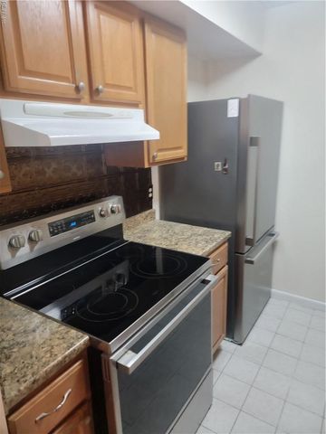 1125 Snowbird LN, Virginia Beach, VA 23454